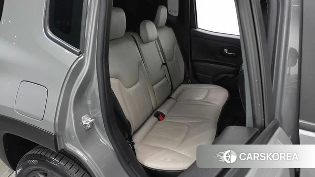 Jeep Renegade 2021 Серый из Кореи, фото 3
