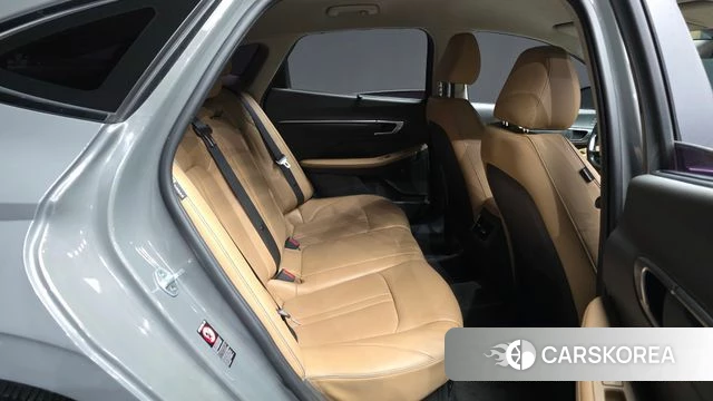 Hyundai Sonata Hybrid (DN8) 2020 Серебристо-серый из Кореи, фото 3