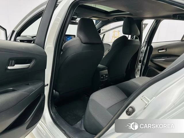 Toyota Levin 2022 Серебристо-серый из Китая, фото 3