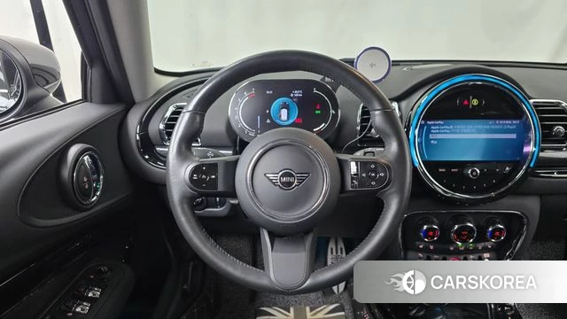 Mini Cooper Clubman 2023 Черный из Кореи, фото 3