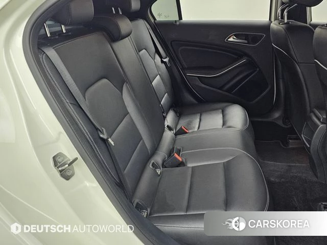 Mercedes-Benz A-Class W176 2018 Белый из Кореи, фото 3