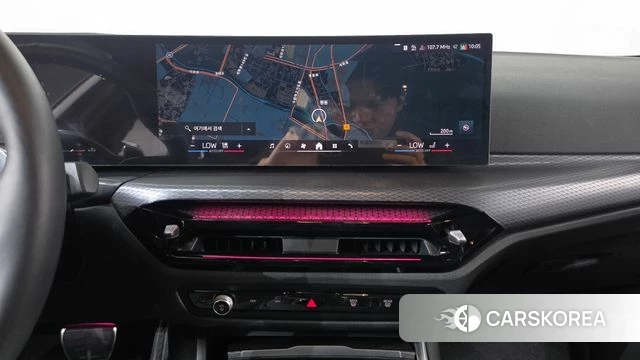 BMW 3 Series (G20) 2026 Серебристо-серый из Кореи, фото 3
