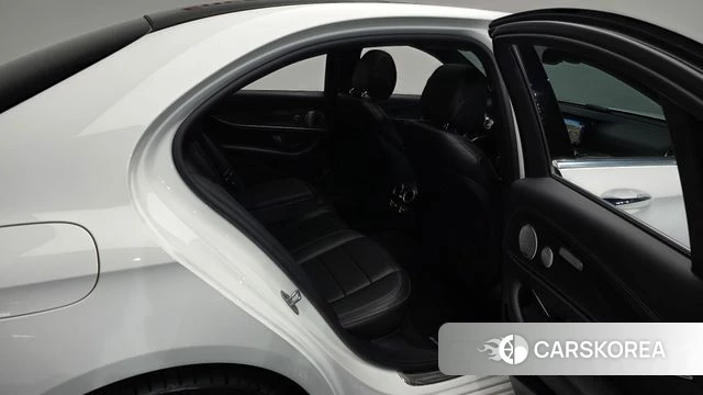 Mercedes-Benz E-Class W213 2020 Белый из Кореи, фото 3