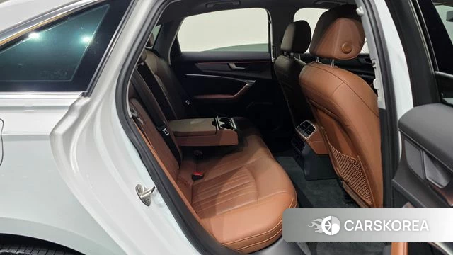 Audi A6 (C8) 2020 Белый из Кореи, фото 3