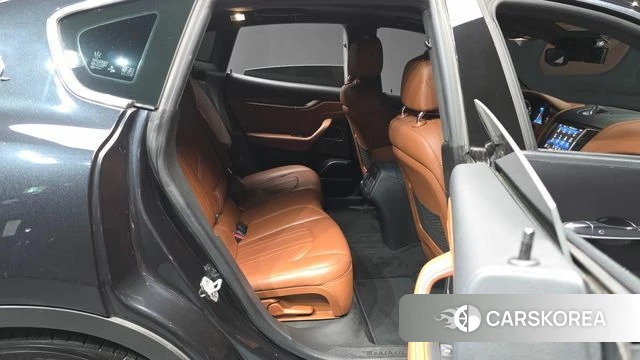 Maserati Levante 2019 Черный из Кореи, фото 3