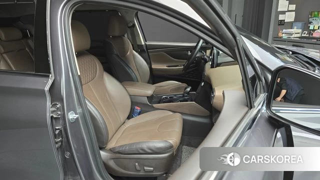 Hyundai Santa Fe TM 2018 Серый из Кореи, фото 3
