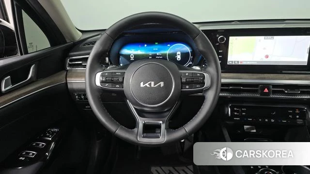 Kia K5 3rd generation 2022 Черный из Кореи, фото 3