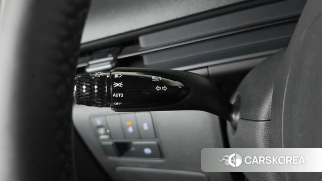 Hyundai Staria 2025 Серебристо-серый из Кореи, фото 3
