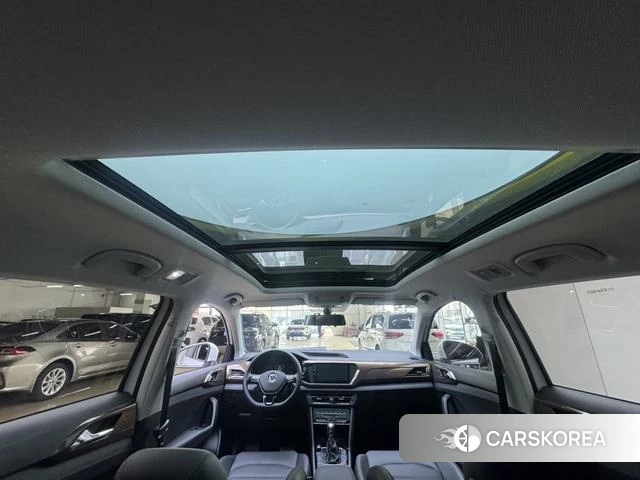 Volkswagen Tharu 2021 Белый из Китая, фото 3