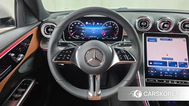 Mercedes-Benz C-Class W206 2026 Белый из Кореи, фото 3
