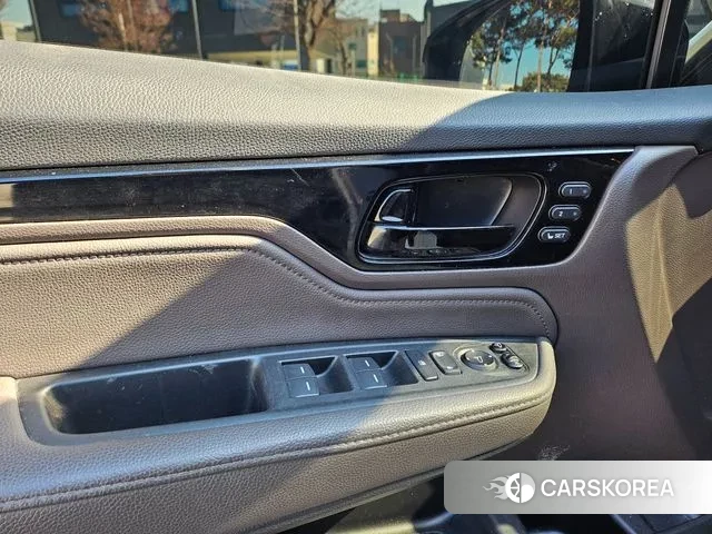 Honda Odyssey 2018 Белый из Кореи, фото 3