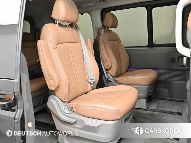 Hyundai Staria 2024 Черный из Кореи, фото 3