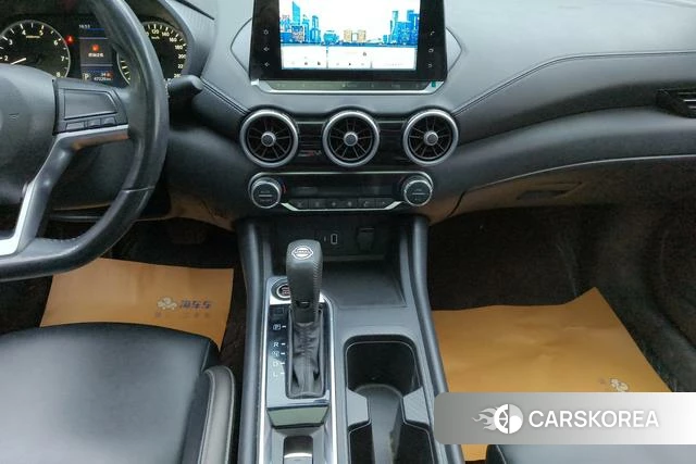 Nissan Sylphy 2022 Белый из Китая, фото 3