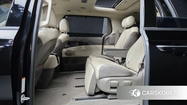 Kia The New Carnival 4th Generation 2024 Черный из Кореи, фото 3