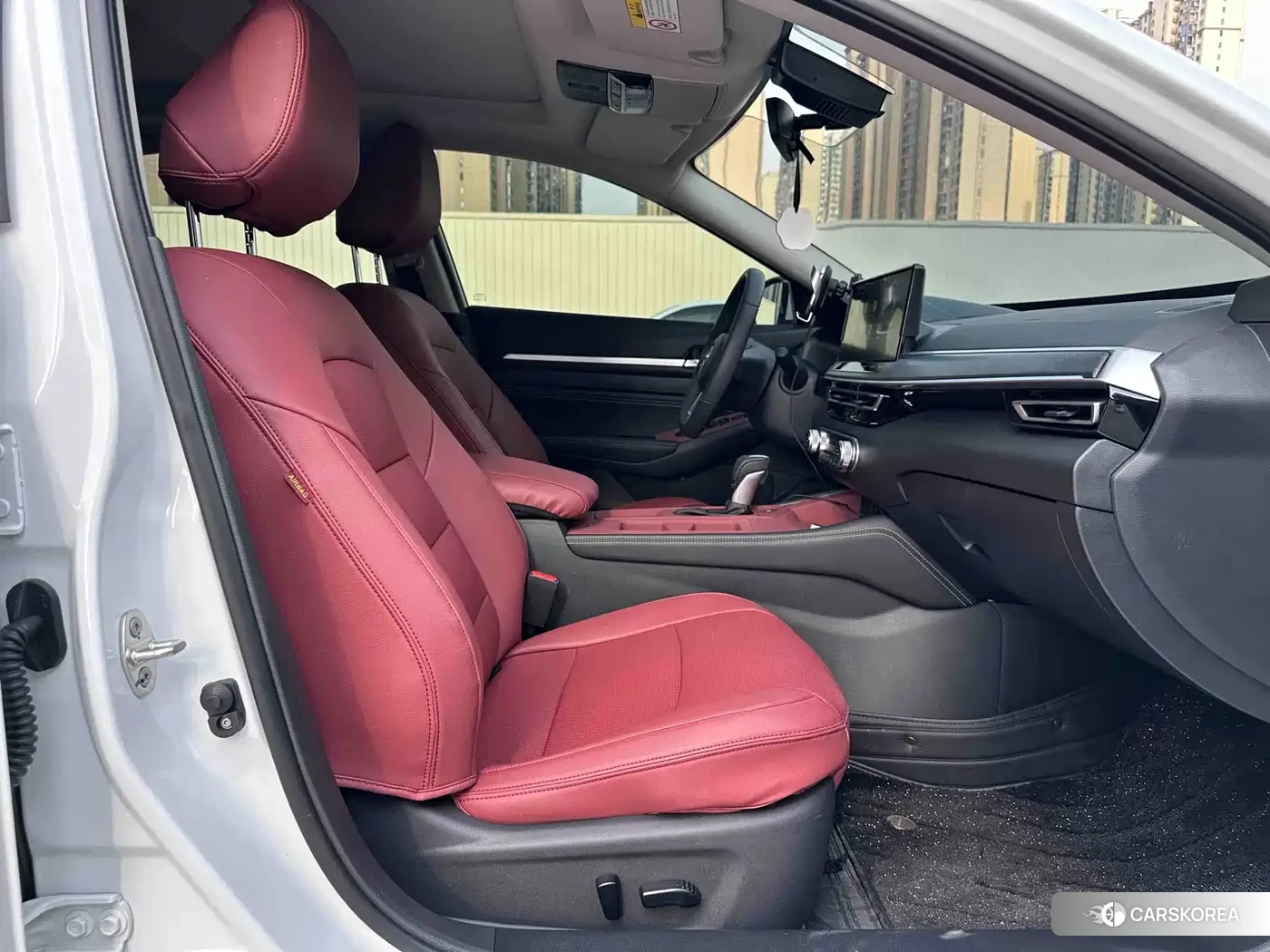 Nissan Altima 2026 Белый из Китая, фото 3