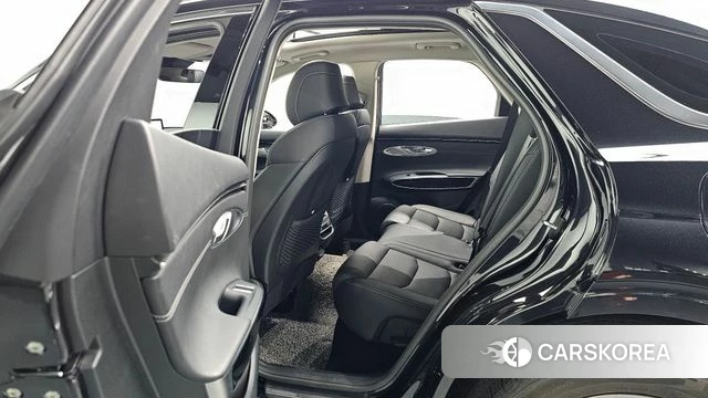 Genesis GV70 2021 Черный из Кореи, фото 3