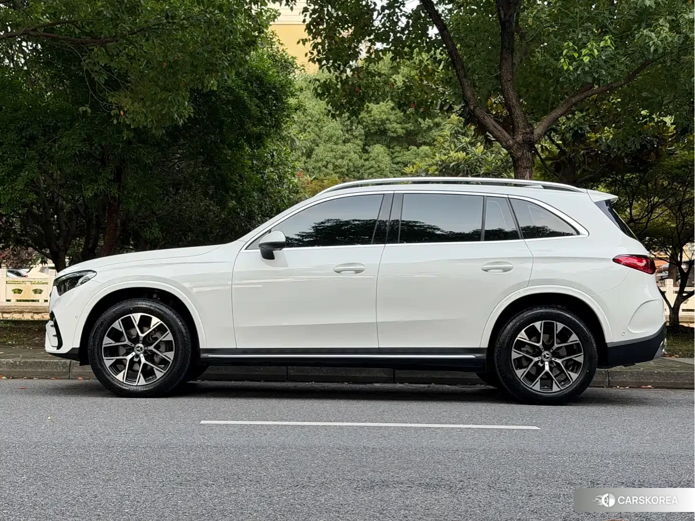 Mercedes-Benz GLC 2025 Белый из Китая, фото 3