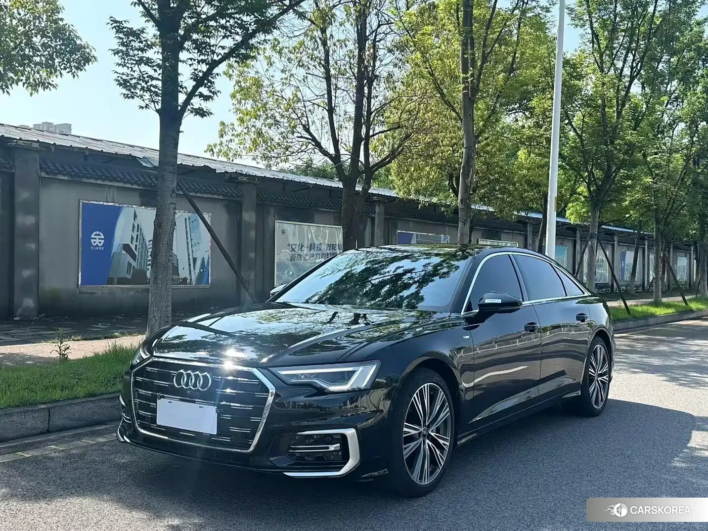 Audi A6L 2024 Черный из Китая, фото 4