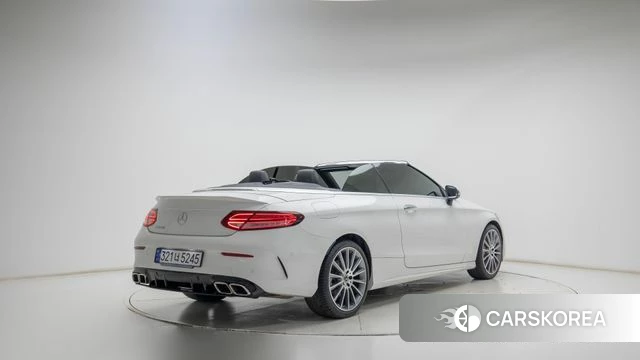 Mercedes-Benz C-Class W205 2023 Белый из Кореи, фото 3