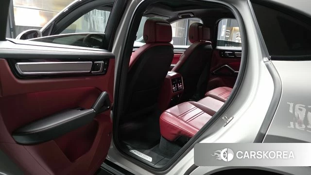 Porsche Cayenne (PO536) id 4950906 из Кореи 3