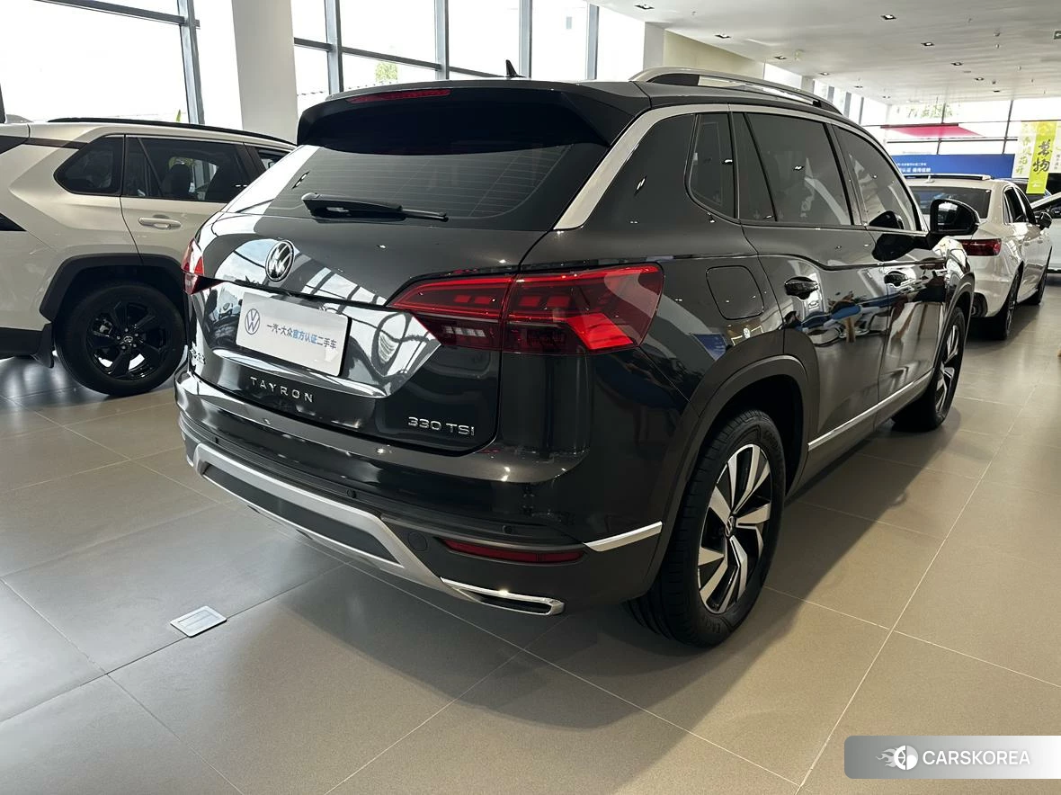 Volkswagen Tayron 2021 Черный из Китая, фото 3