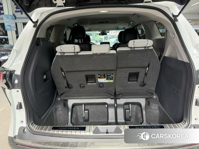 Toyota Sienna 2024 Белый из Китая, фото 3