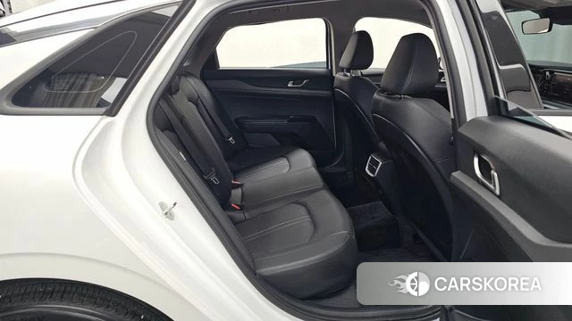 Kia K5 3rd generation 2022 Белый из Кореи, фото 3