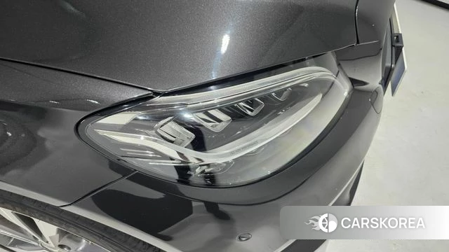 Mercedes-Benz C-Class W205 2021 Серый из Кореи, фото 3