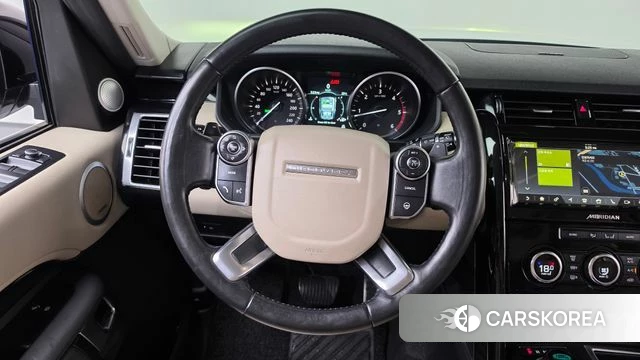 Land Rover Discovery 5 2018 Белый из Кореи, фото 3