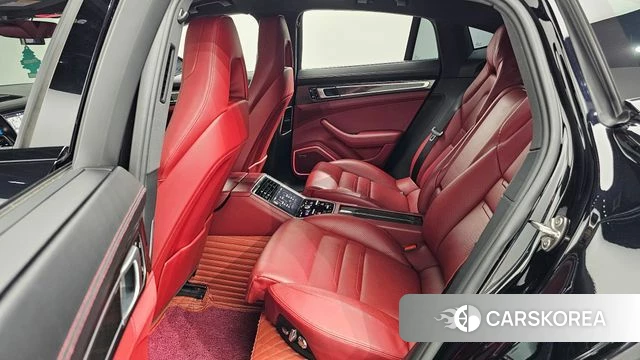 Porsche Panamera (971) 2018 Черный из Кореи, фото 3