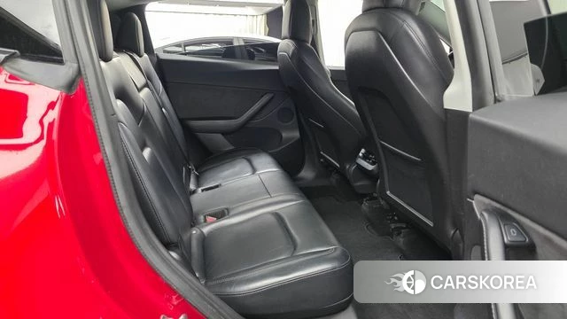Tesla Model Y 2021 Красный из Кореи, фото 3