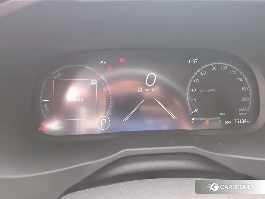 Toyota Wildlander 2023 Белый из Китая, фото 3