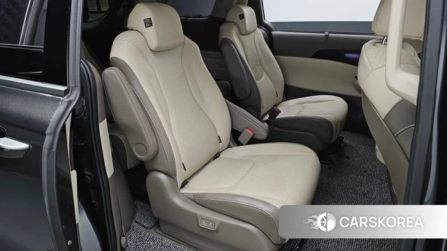 Kia Carnival 4th generation 2023 Серый из Кореи, фото 3