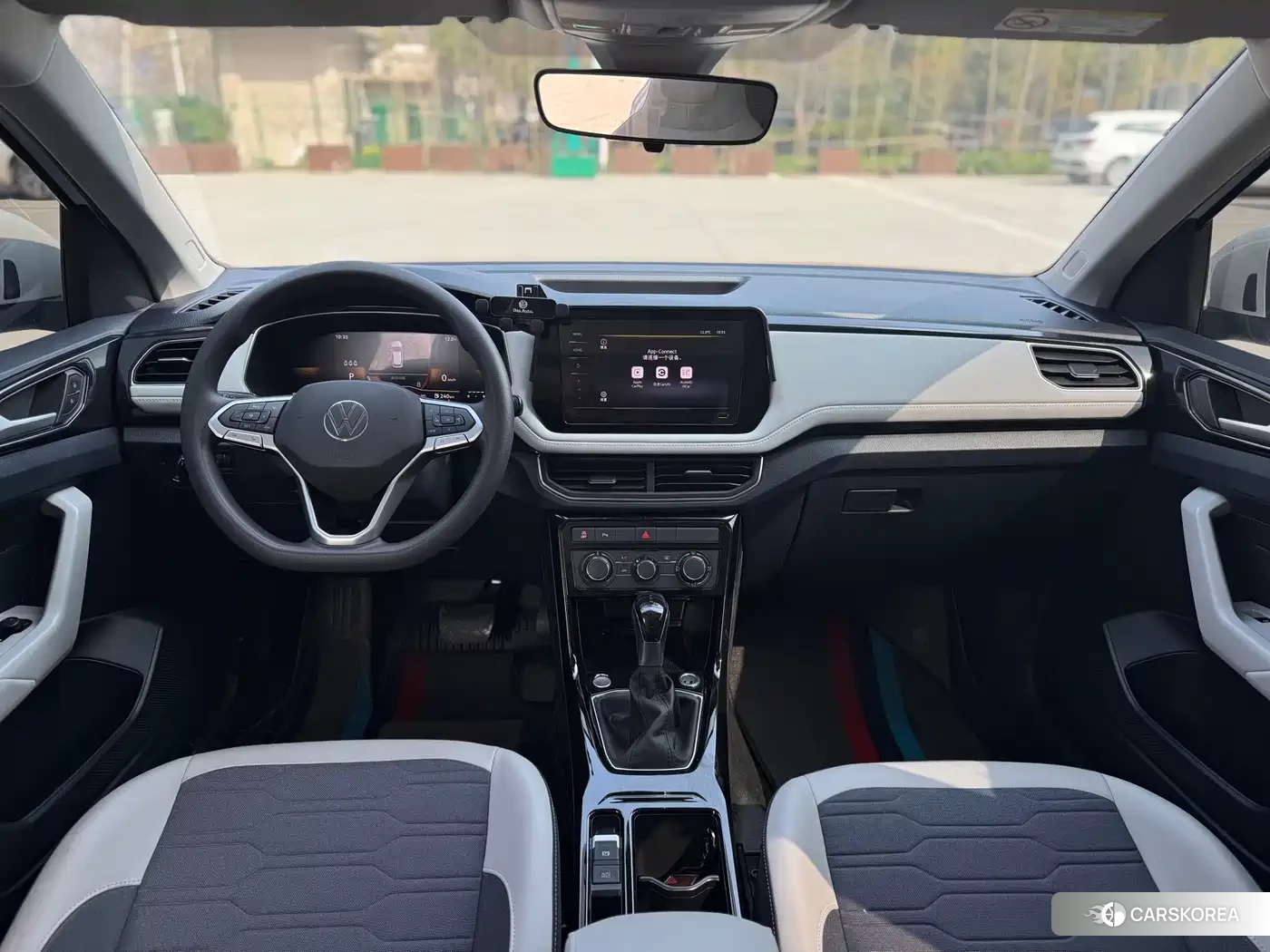 Volkswagen Tharu 2025 Белый из Китая, фото 3