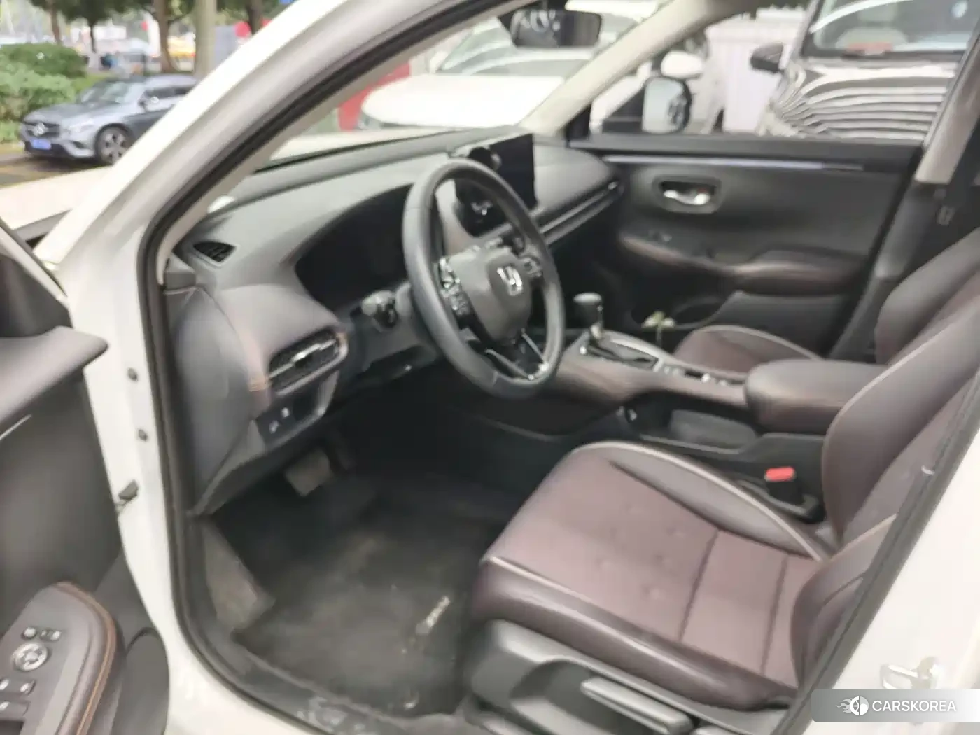 Honda ZR-V 2024 Белый из Китая, фото 3