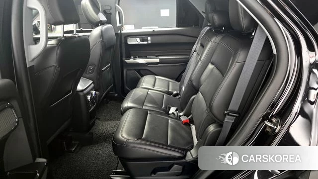 Ford Explorer 6th Generation 2021 Черный из Кореи, фото 3