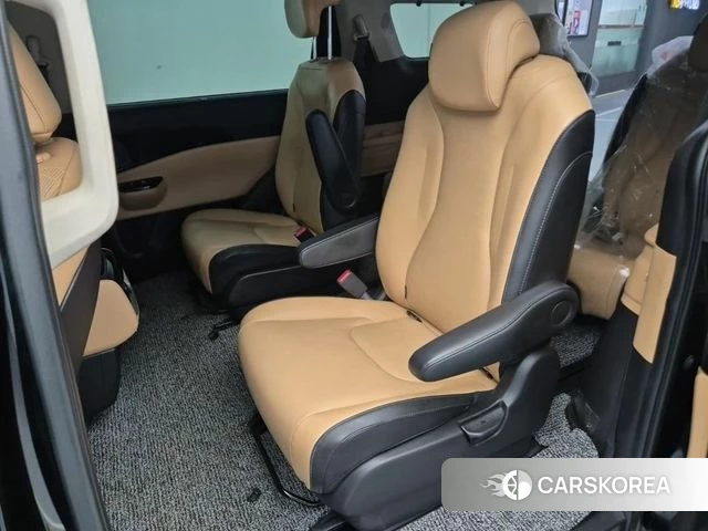 Kia Carnival 4th generation 2022 Черный из Кореи, фото 3