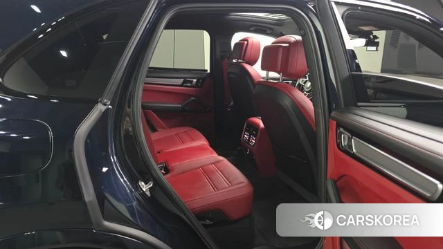 Porsche Cayenne (PO536) 2023 Черный из Кореи, фото 3