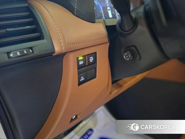 Toyota Alphard 4th Generation 2025 Белый из Кореи, фото 3