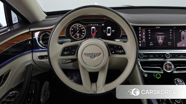 Bentley Flying Spur 3rd Generation 2023 Темно-зеленый из Кореи, фото 3