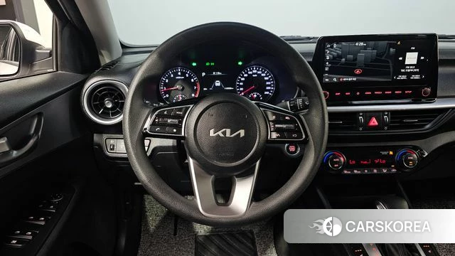 Kia The New K3 2nd generation 2021 Белый из Кореи, фото 3