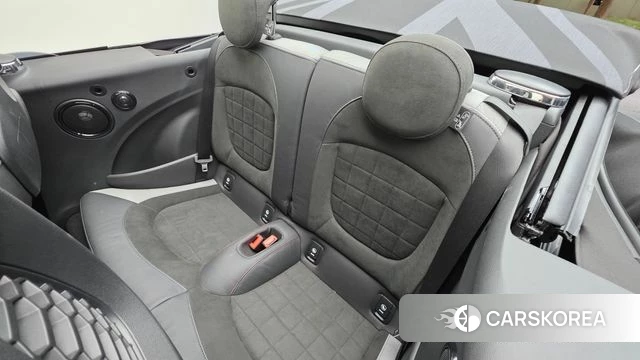 Mini Cooper S Convertible 2023 Белый из Кореи, фото 3