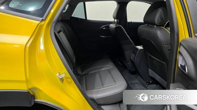 Chevrolet (GM Daewoo) Trax Crossover 2023 Золотой из Кореи, фото 3