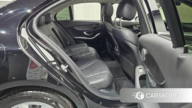 Mercedes-Benz C-Class W205 2019 Черный из Кореи, фото 3