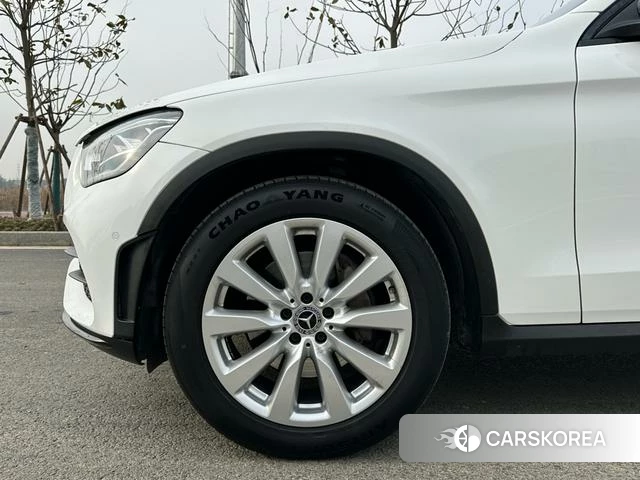 Mercedes-Benz GLC 2020 Белый из Китая, фото 3