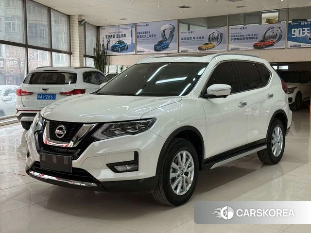 Nissan X-Trail 2023 Белый из Китая, фото 3