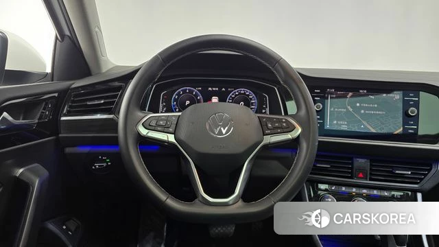 Volkswagen 7th Generation of Jetta 2023 Белый из Кореи, фото 3