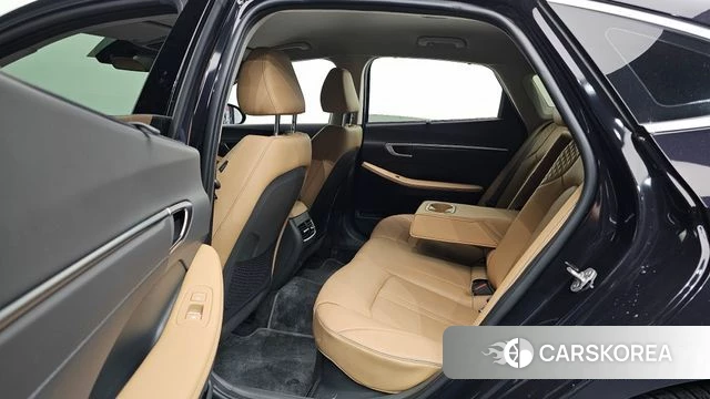 Hyundai Sonata D Edge Hybrid (DN8) 2023 Черный из Кореи, фото 3