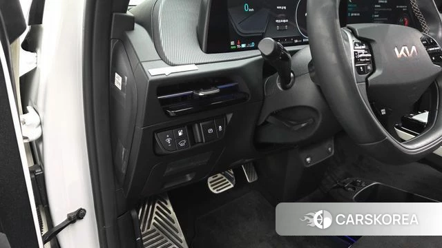 Kia EV6 2023 Белый из Кореи, фото 3