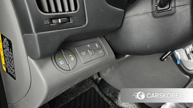 Hyundai The New Grand Starex 2019 Белый из Кореи, фото 3